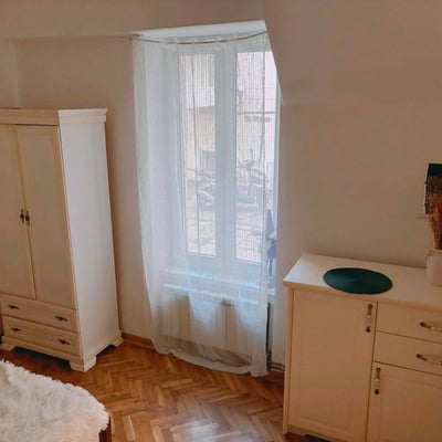 Alquiler de un acogedor apartamento de 2 habitaciones, 50 m², cerca del centro de Belgrado, Serbia